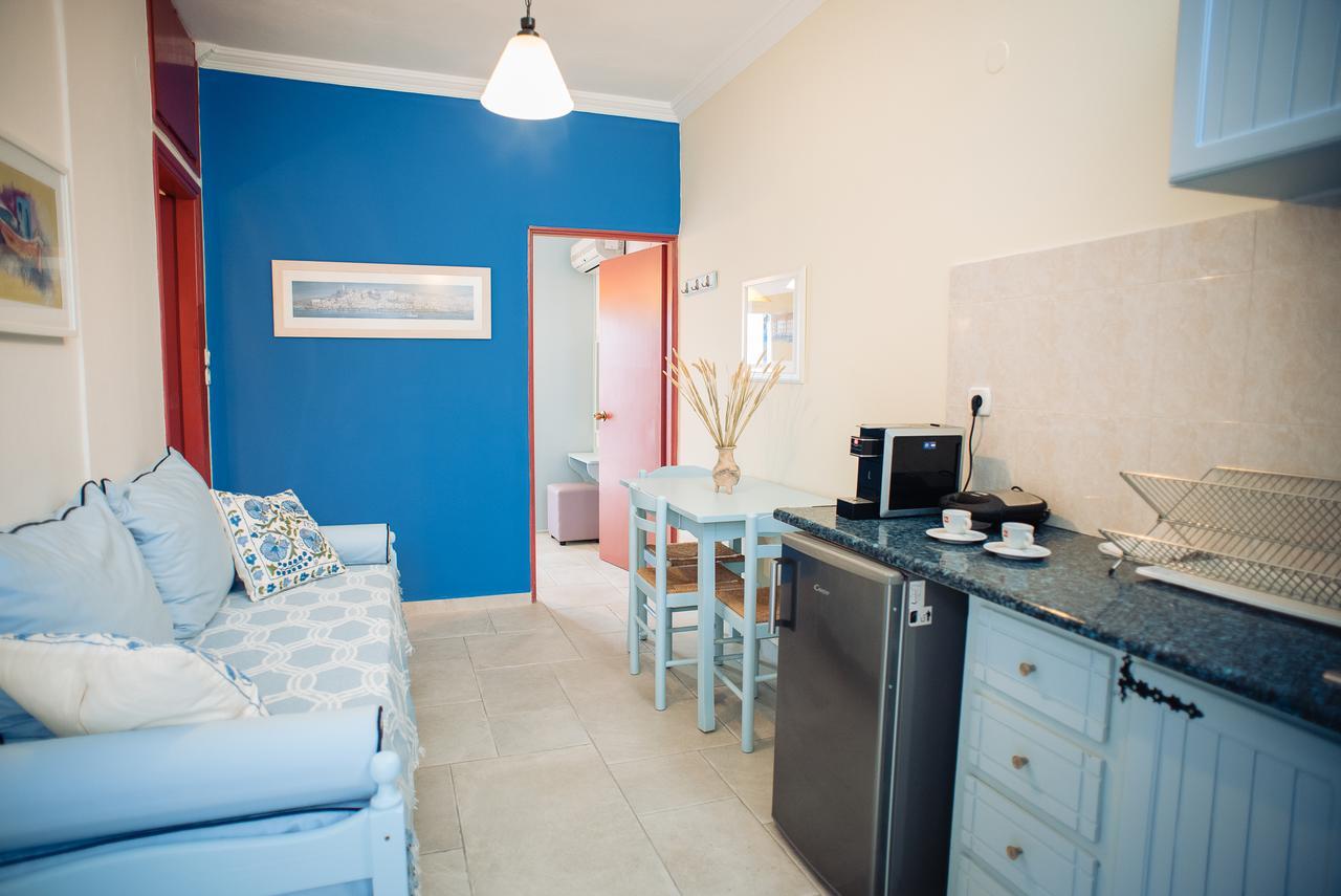 Maria Studios Poros Town Bagian luar foto